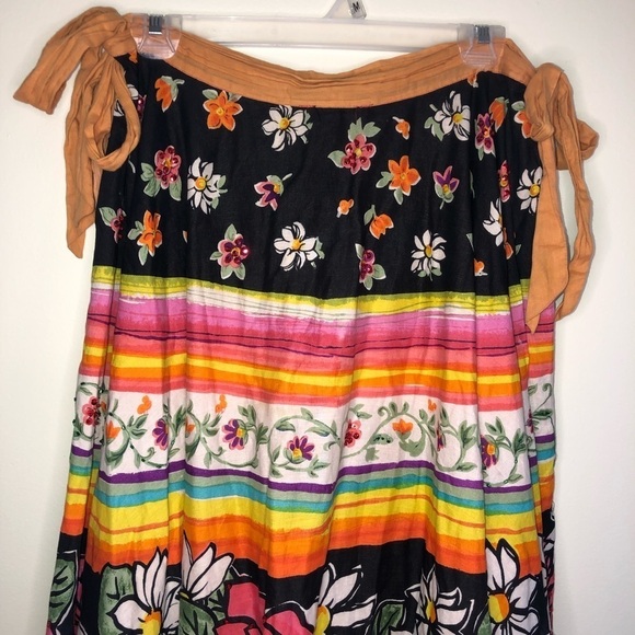 Jasmine KC Floral Beaded Full Skirt Made in India Size Small - Picture 4 of 13